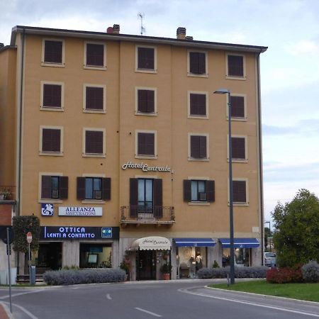 Hotel Centrale Chiusi Ngoại thất bức ảnh