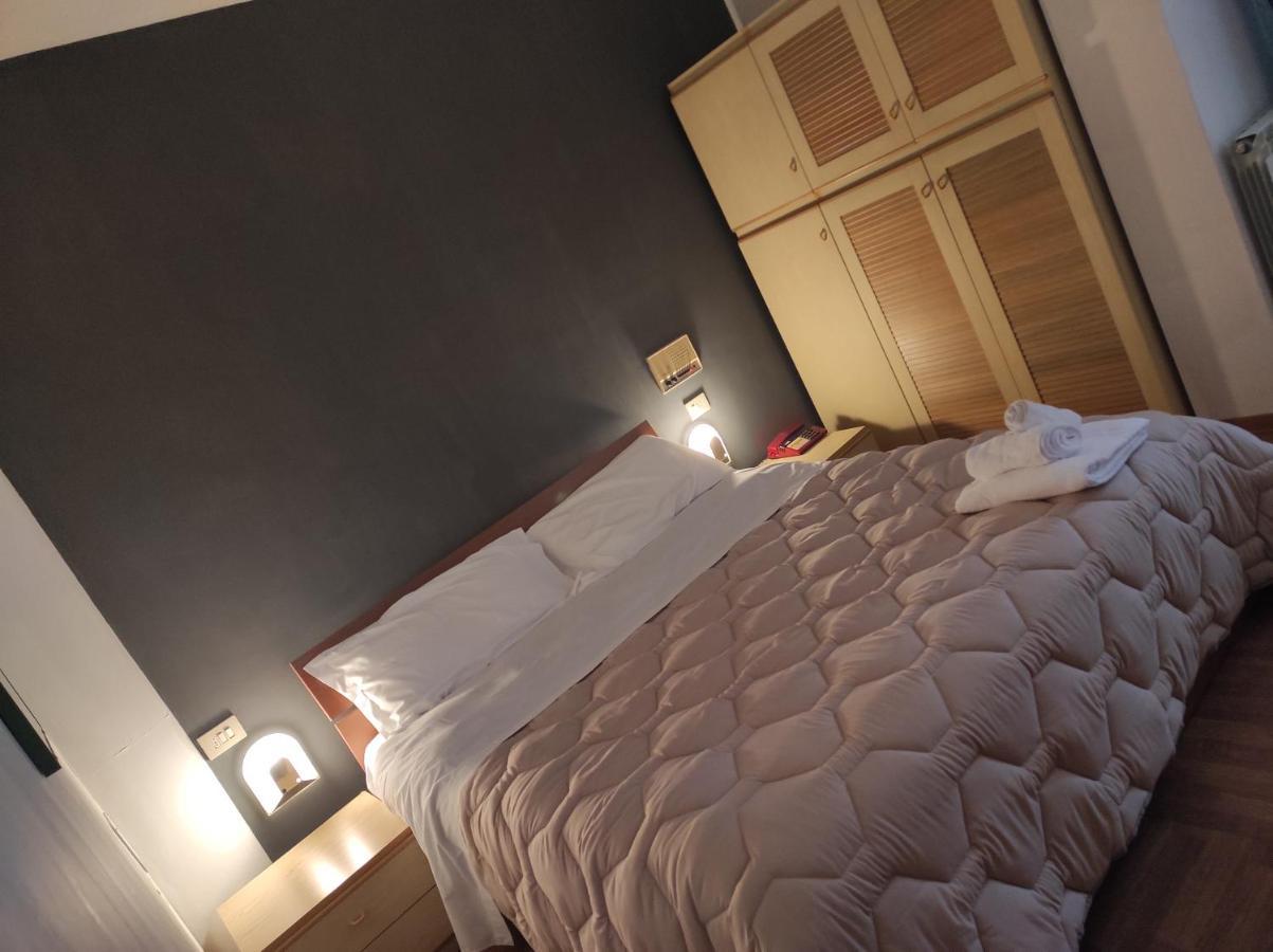 Hotel Centrale Chiusi Phòng bức ảnh