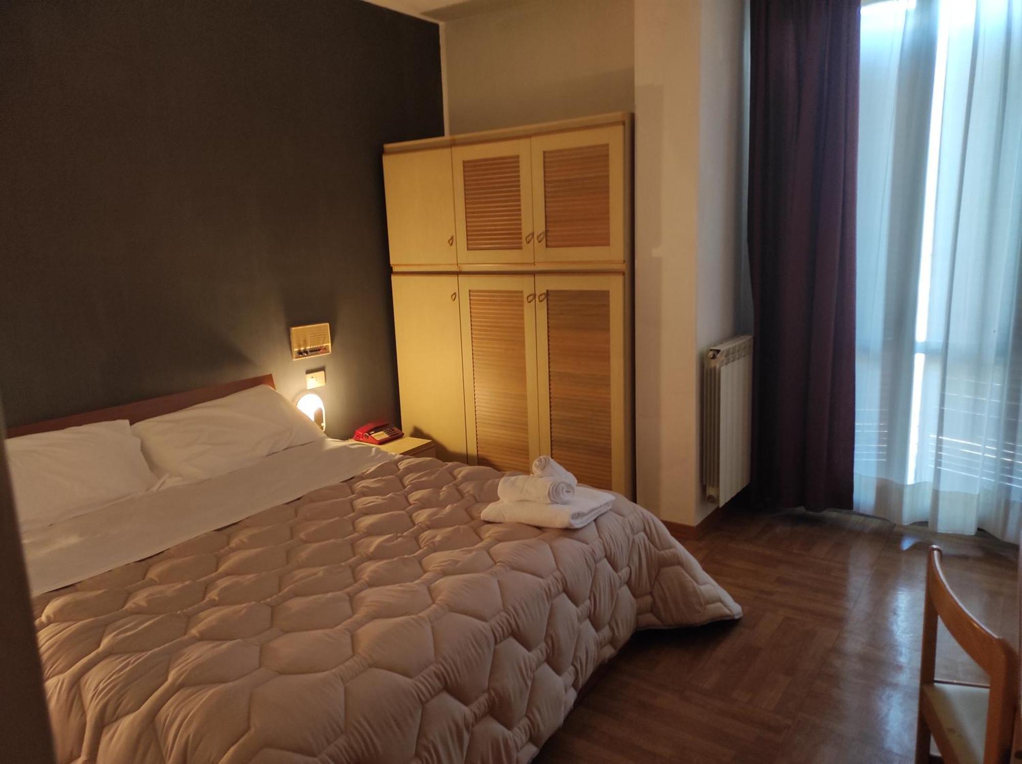 Hotel Centrale Chiusi Phòng bức ảnh